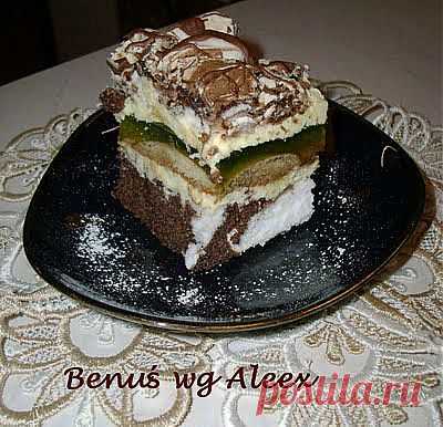 Пляцок"Benus ".