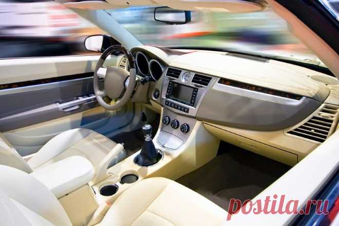 Полироль для салона автомобиля: полировка приборной панели и торпеды