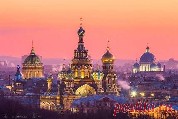 Три собора в одном фото. Спас-На-Крови, Казанский и Троицкий. Санкт-Петербург. 

#Санкт_Петербург #Россия