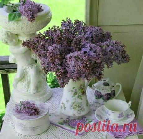 (5) "VINTAGE ROSE KITCHEN"