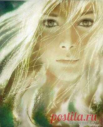 Художник-иллюстратор Аринушкин Андрей Андрей Аринушкин родился в 1964 году в Барановичах, в Белоруссии, с самого раннего детства рисовал, в двенадцать лет он начал работу над огромным рисунком на холсте 3х2 метра, который закончил только ...