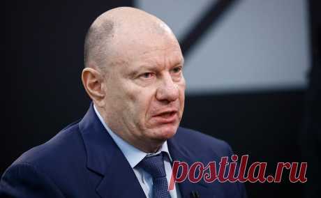 Компания Потанина объяснила покупку доли в «Яндексе». СП «Интерроса» и Т-Технологий «Каталитик Пипл» в конце мая приобрело 9,95% акций владельца главного юрлица «Яндекса». В «Интерросе» заявили, что сделка отвечает «стратегии компании по развитию инноваций»