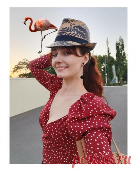 Как самостоятельно убрать дряблость шеи? Показываю два упражнения | Молодость без уколов | Яндекс Дзен