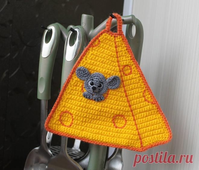 Прихватка «Мышонок в сыре»