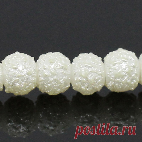 Стеклянные белые с морщинками 4 мм. (1 нить)