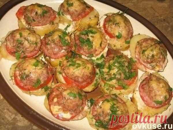 Картофель, запеченный с помидорами и мясом