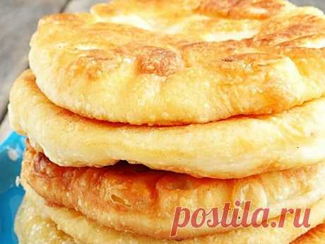 Пышные лепёшки на кефире, на сковородке - очень вкусно вместо хлеба | О Еде и не только✌ | Яндекс Дзен