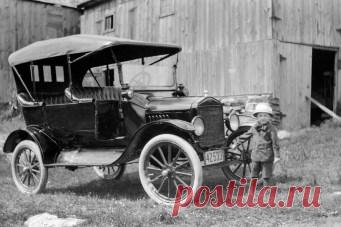 Жестянка Лиззи
История создания машины Форд Т в США. Как выпускался первый в мире массовый автомобиль конвейерной сборки?