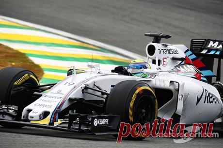 Williams needs "triple" effort to catch Mercedes, Ferrari