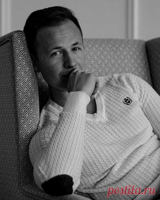  СОВЕТЫ МУЖЧИНАМ: 5 УБЕЖДЕНИЙ, которые могут испортить даже самый крепкий брак. Проверьте себя 
Что может испортить даже самые идеальные отношения? Деструктивные установки, которые мешают партнерам идти по сценарию «и жили они долго и счастливо», сворачивая всю семейную жизнь на тропу постоянного недовольства друг другом, выяснения отношений, что приводит к печальному итогу. Как этого...
Читай дальше на сайте. Жми подробнее ➡