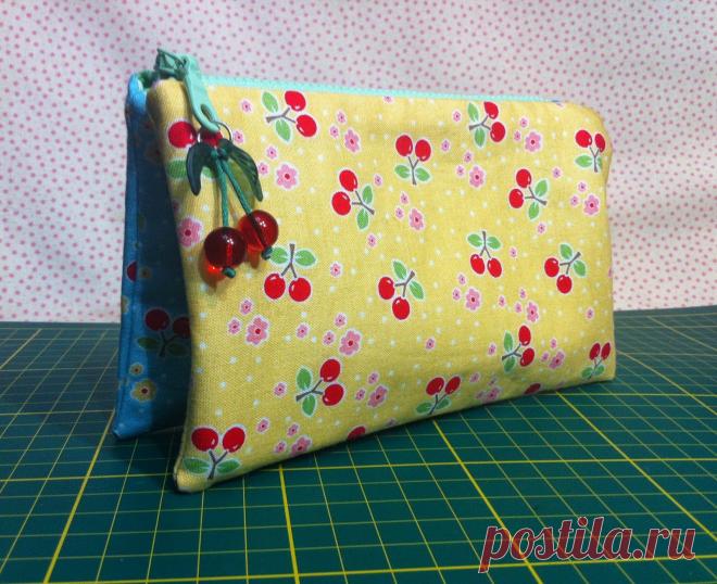 Handmade by Anastasiia Poleva:): Мастер-класс по пошиву 2-ой косметички на 3-и отделения!:)