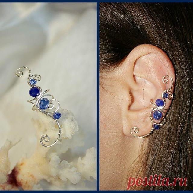 Кафф. Материалы: посеребрение, хрусталь.  @_Flamens_ #_Flamens_  #украшение #натуральныекамни #ручнаяработа #хрусталь #синий #каффы #серебро #handmade #silver #crystal #crystals #jewelry #blue #silvering #gift #wire #boho #bohochic #gemlove #naturestones #naturebeads #cuff #cuffs #earcuff #earcuffs