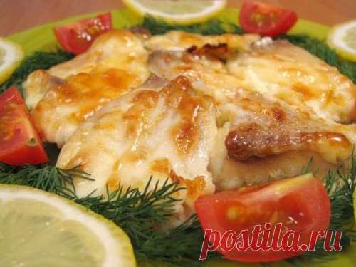 РЫБА, ЗАПЕЧЁННАЯ ПОД МАЙОНЕЗОМ.