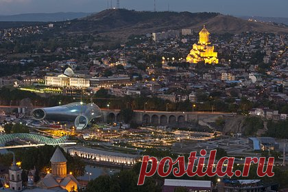 Парламент Грузии отклонил введение ограничений для россиян. Бюро грузинского парламента отклонило введение ограничений для россиян, предложенное партией «Лело для Грузии». Как отметил глава бюджетного офиса парламента Андрия Гвидиани, проект закона не определяет ожидаемые последствия предлагаемых мер, что противоречит принципу универсальности бюджетной системы.