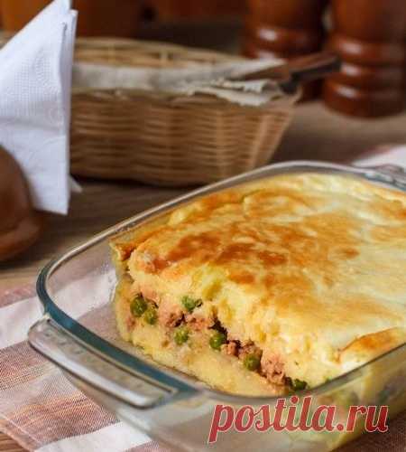 Картофельная запеканка с мясом и горошком