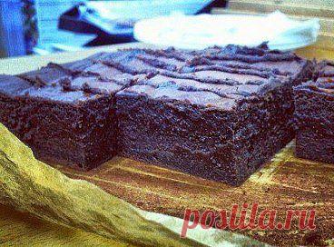 Очень шоколадный пирог..Безумно вкуснo!! Быстро, легко и ОЧЕНЬ вкусно! Рецепт совсем простой. !! Более подробно о рецепте можете узнать в источникe: шеф-повар Одноклассники, по ссылке fastppc.net/uuP8  Рекомендуем посмотреть!!! Приятного аппетитa

Дорогие кулинары! Чтобы не потерять рецепт, жмите "Класс!", а потом "поделиться". Рецепт будет на вашей стене В Одноклассники. Всё ОК!