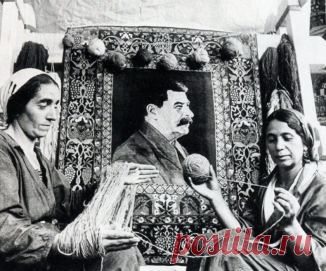 Дорогому Вождю и Учителю / Назад в СССР / Back in USSR