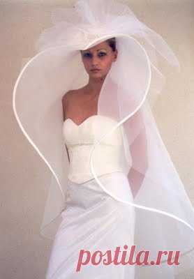 BRIDE CHIC: 8/1/10 - 9/1/10