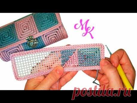 Crochet: How to embroider on plastic canvas using a hook
