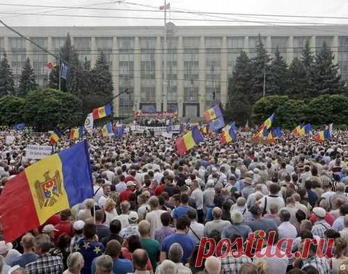 Отставка правительства Молдавии - курс на Россию?