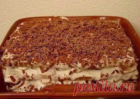 ТОРТ ИЗ ПЕЧЕНЬЯ С БАНАНОМ.