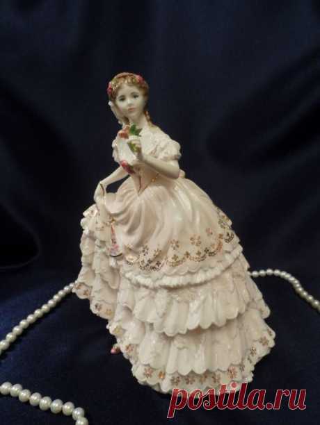 Изящные статуэтки Royal Worcester