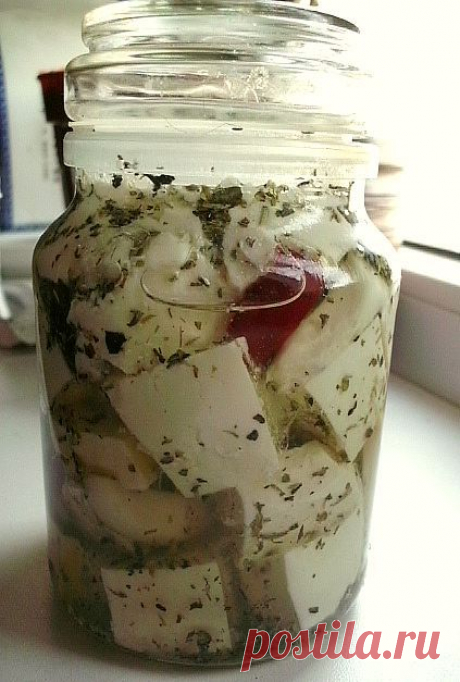 Маринованный сыр.