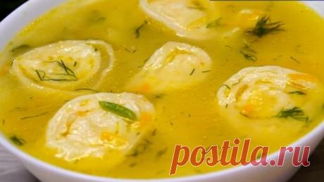 ► Какой обед без горячего. Куриный суп с сырными рулетиками из доступных продуктов, прост в приготовлении | Готовим с Калниной Натальей | Дзен
