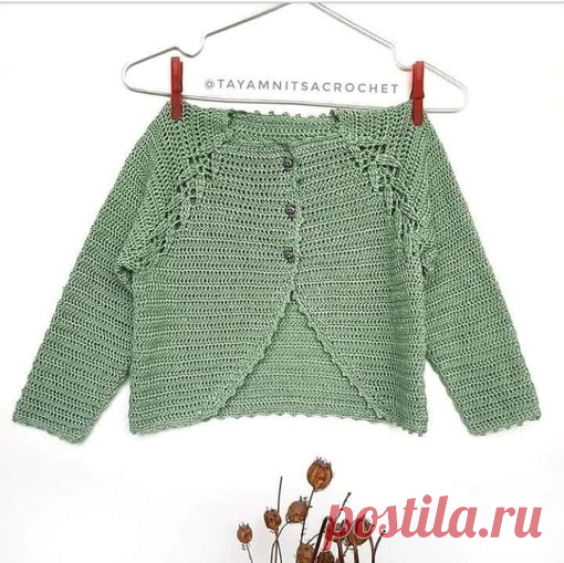 Идея. Красивый реглан - интересная кофточка 
#идея_@crochet_group #кофточка #реглан