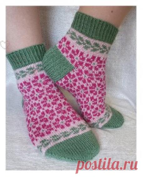 Ручки вяжут и шьют | Вязание и рукоделие Носочки - цветочки🌼🌼🌼
Схема жаккарда в ваши копилочки 👛