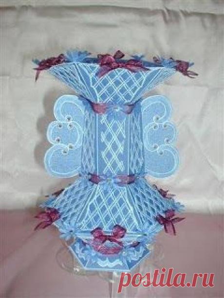 Вазы в технике парчмент крафт.