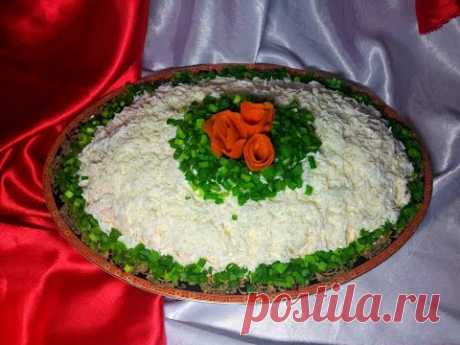 Новогодний салат  "Снежка". Сытный салат с мясом