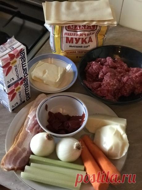 Лазанья с соусом бешамель