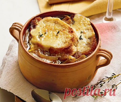 Ароматный французский луковый суп. Визитная карточка Франции