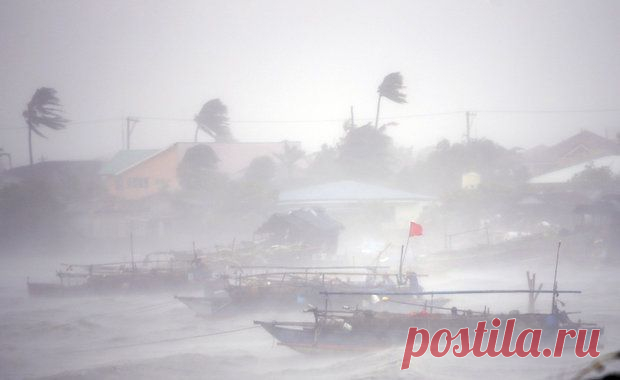 На Филиппинах жертвами тайфуна стали 11 человек, 370 тысяч эвакуированы