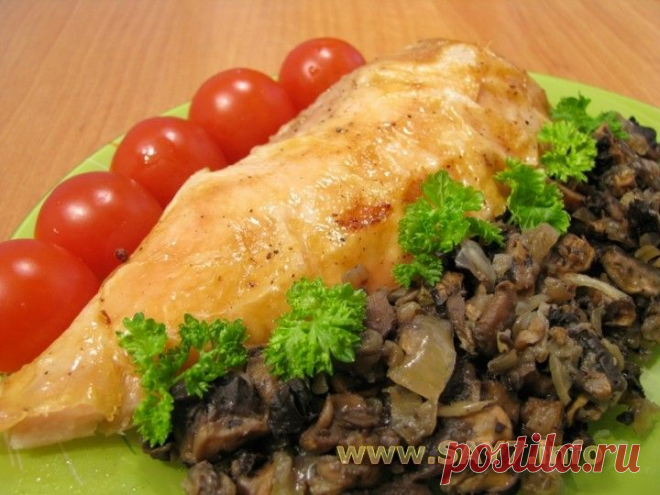 Курица, фаршированная грибами
