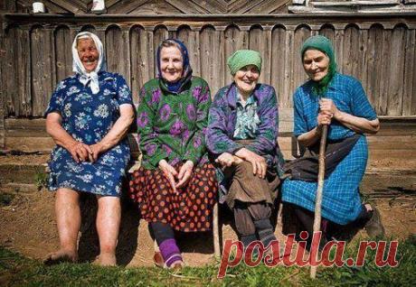 Сельский Интернет! Выйдешь на улицу, они тебе и оценку поставят, и комментарий добавят, и статус прикрепят.