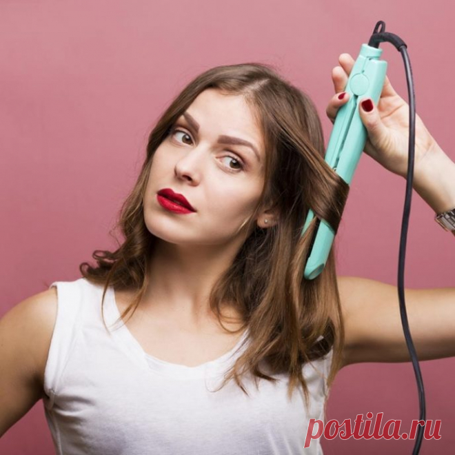 15 советов, которые помогут любой девушке выглядеть красавицей | Милая Я Все девушки мечтают красиво выглядеть, но не всем хватаем времени или знаний, чтобы умело подчеркнуть свои достоинства и скрыть недостатки. Мы хотим поделиться с вами некоторыми секретами, которые помогут любой девушке выглядеть великолепно. 1. Крупные локоны Прическа с крупными локонами делает лицо более открытым, а стрижку — объёмной. 2. Подкрашивание корня ресниц Если черным карандашом закрасить ко...