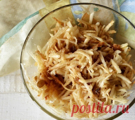 Простой пирог с яблоками