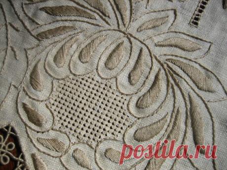 Vintage Linen Banquet Tablecloth Incredible Cutwork Exquisite Hand Work 120x68 | eBay
