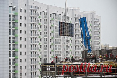 Предсказан срок снижения цен на жилье в России. В первой половине 2024 года вторичное жилье в России может подешеветь. Такой срок снижения цен на готовые квартиры в стране предсказал управляющий директор компании «Метриум» Руслан Сырцов. Это будет обусловлено отсутствием субсидируемых программ ипотеки на вторичном рынке, считает эксперт.