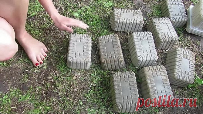 Оригинальная поделка для сада из пищевых лотков!