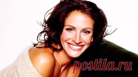 В нашей жизни, в основном, бывает так, что как ты встретишь свое утро – таким и будет весь твой день. Поэтому не грустите по утрам, а улыбайтесь как можно шире!&quot;.

Джулия Робертс