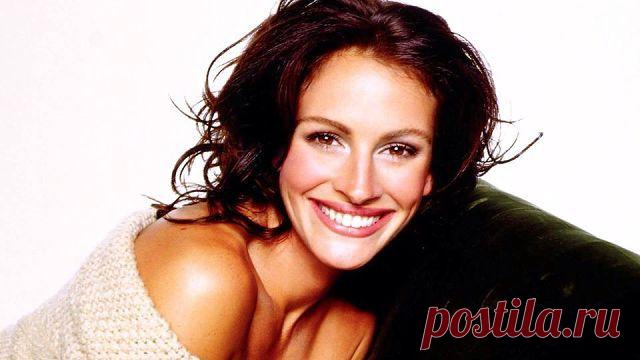 В нашей жизни, в основном, бывает так, что как ты встретишь свое утро – таким и будет весь твой день. Поэтому не грустите по утрам, а улыбайтесь как можно шире!".

Джулия Робертс