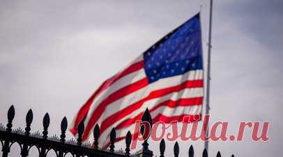 Reuters: США предлагают СБ ООН отменить санкции против президента Сирии. США разработали проект резолюции Совета Безопасности ООН для отмены санкций против президента Сирии на переходный период Ахмеда аш-Шараа в преддверии его визита в Белый дом 10 ноября, пишет Reuters. Читать далее