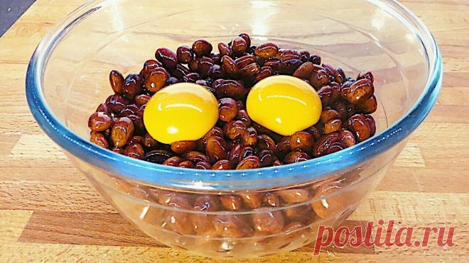 ВКУС КАК МЯСО! Стакан ФАСОЛИ, Два ЯЙЦА... ПЯТЬ БЛЮД ИЗ ОДНОГО РЕЦЕПТА! Это ОЧЕНЬ ВКУСНО и Бюджетно! Рецепт:фасоль - 1 стаканморковь - 1 шт.лук репчатый - 1 шт.соль - по вкусу (примерно 1/4 ч. ложки)имбирь молотый - 1/4 ч. ложки (пробуйте! он острый)универсальная приправа (или травы) - 1 ч. ложкакетчуп - 2 ст. ложкикрахмал - 1 ст. ложка