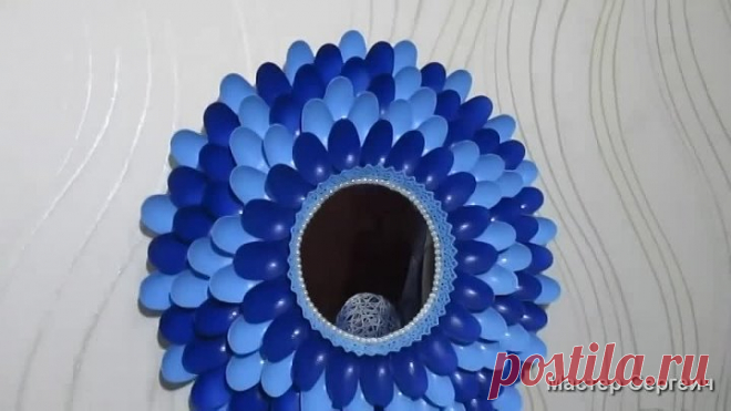 Идея декора своими руками из пластиковых ложек