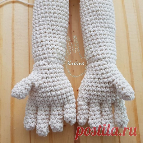 Mano amigurumi (palma)