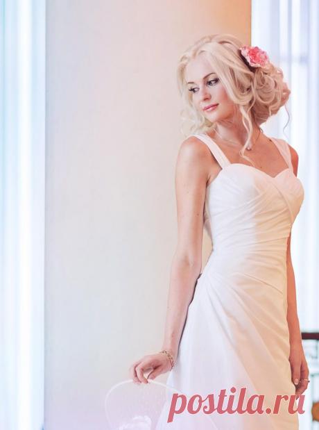 30 вариантов красивых свадебных причёсок