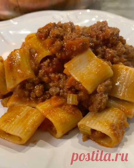 The Pasta Queen в Instagram: «My Sunday Sauce 😋 This is how I like to make my ragù sauce, do you have a traditional Sunday sauce that you like to make?  I always make a…» The Pasta Queen поделился(-ась) видео в Instagram: “My Sunday Sauce 😋 This is how I like to make my ragù sauce, do you have a traditional Sunday sauce…” • Посмотрите 207 фото и видео в его/ее профиле.